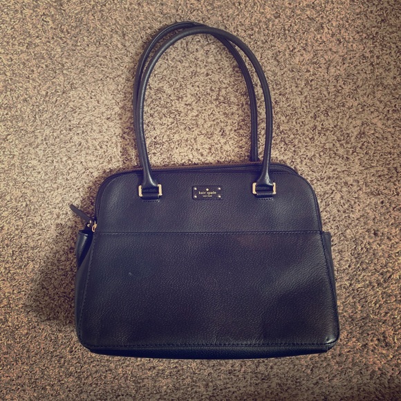 kate spade Handbags - Black Kate Spade Purse